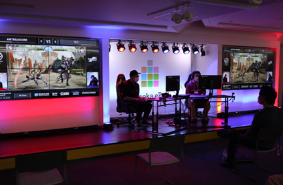 eスポーツ用のディスプレイとして